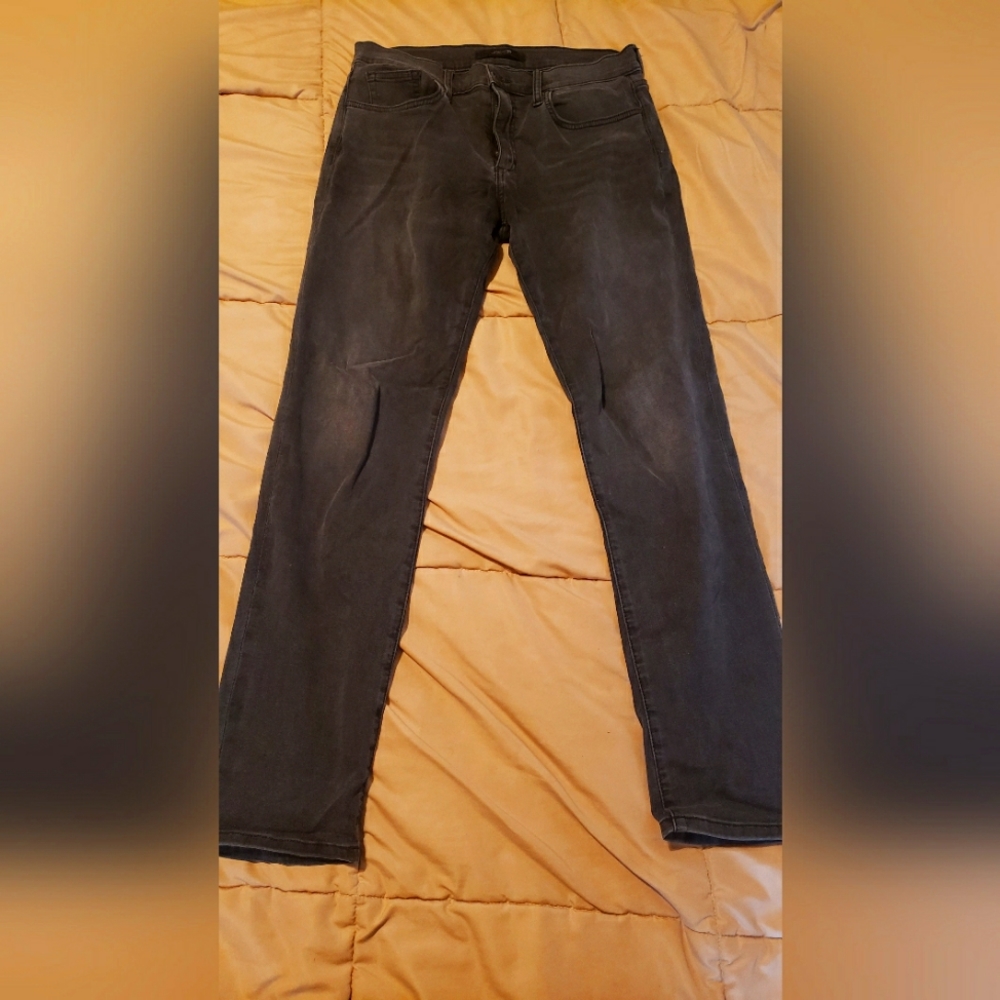 Mens black jeans.